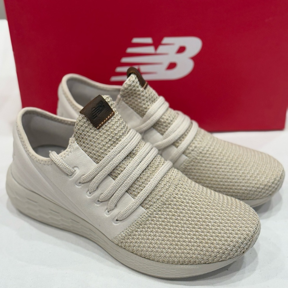 New Balance WCRZDLT2 Women's Sneakers Color Beige/Brown